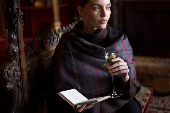 Female Black Tartan 2 (5)