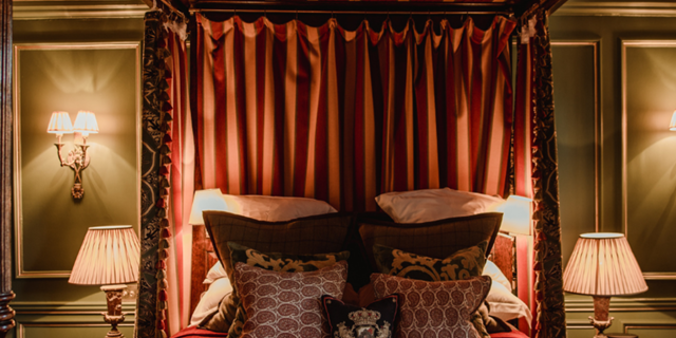 Lavish suite in the heart of Edinburgh with paneled walls and intricate details