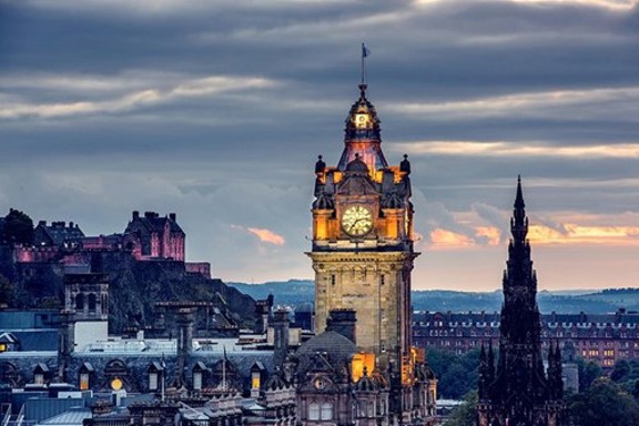 Edinburgh views on a cloudy day